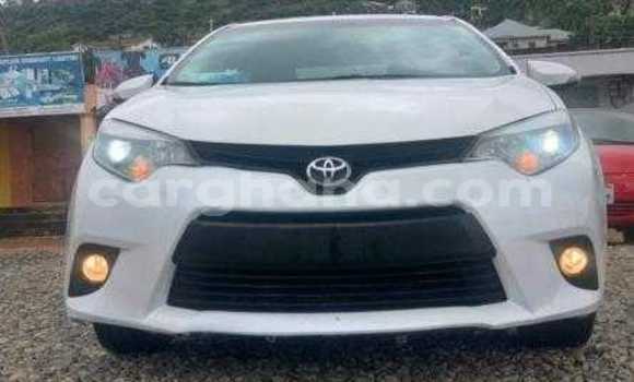 Buy Used Toyota Corolla Silver Car in Accra in Greater Accra