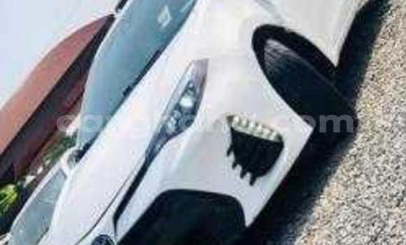 Buy Used Toyota Corolla White Car in Accra in Greater Accra Buy Used Toyota Corolla White Car in Accra in Greater Accra