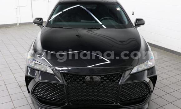 Sayi Na hannu Toyota Avalon Black Mota in Tema a Greater Accra