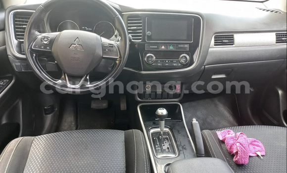 Sayi Na hannu Mitsubishi Outlander Black Mota in Accra a Greater Accra Sayi Na hannu Mitsubishi Outlander Black Mota in Accra a Greater Accra