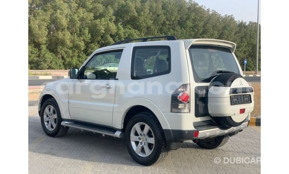Ra Imported Mitsubishi Pajero funfun Ọkọ̀ in Import - Dubai ni Ashanti Ra Imported Mitsubishi Pajero funfun Ọkọ̀ in Import - Dubai ni Ashanti