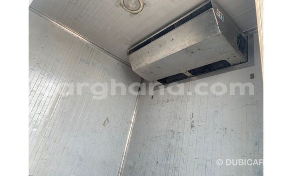 Ra Imported Mitsubishi i funfun Ọkọ̀ in Import - Dubai ni Ashanti Ra Imported Mitsubishi i funfun Ọkọ̀ in Import - Dubai ni Ashanti