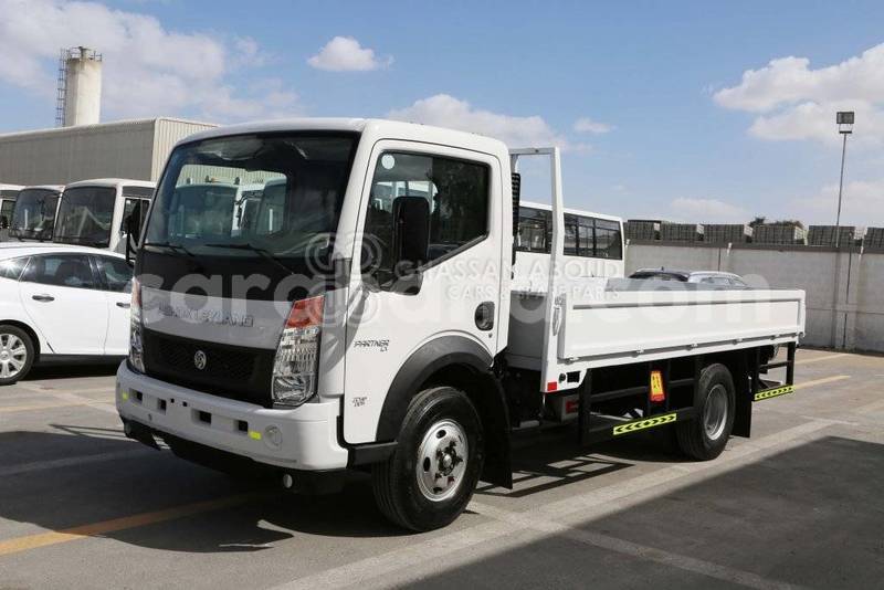 Big with watermark ashok leyland pick up cargo ashanti import dubai 47117