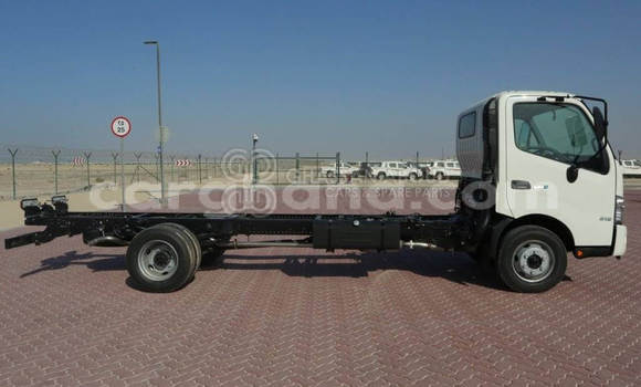 Buy New Hino 916 White Truck in Import - Dubai in Ashanti Buy New Hino 916 White Truck in Import - Dubai in Ashanti