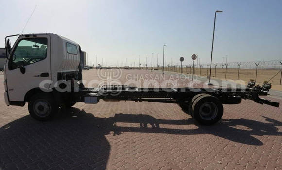 Buy New Hino 916 White Truck in Import - Dubai in Ashanti Buy New Hino 916 White Truck in Import - Dubai in Ashanti
