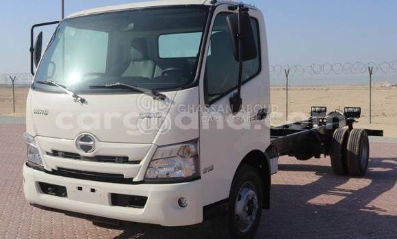 Buy New Hino 916 White Truck in Import - Dubai in Ashanti Buy New Hino 916 White Truck in Import - Dubai in Ashanti