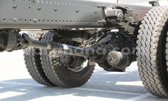 Buy New Hino GH White Truck in Import - Dubai in Ashanti Buy New Hino GH White Truck in Import - Dubai in Ashanti