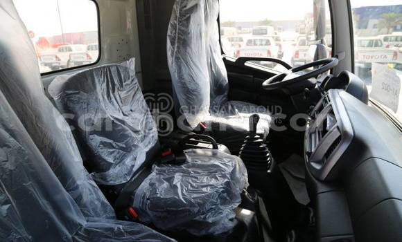 Buy New Hino GH White Truck in Import - Dubai in Ashanti Buy New Hino GH White Truck in Import - Dubai in Ashanti