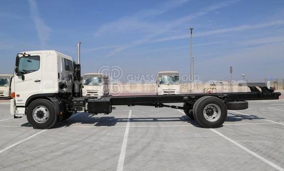 Buy New Hino GH White Truck in Import - Dubai in Ashanti Buy New Hino GH White Truck in Import - Dubai in Ashanti