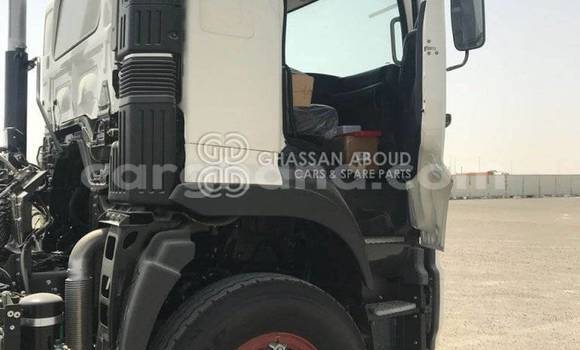 Buy New Hino SV White Truck in Import - Dubai in Ashanti Buy New Hino SV White Truck in Import - Dubai in Ashanti
