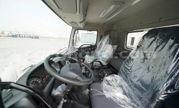 Buy New Hino SV White Truck in Import - Dubai in Ashanti Buy New Hino SV White Truck in Import - Dubai in Ashanti