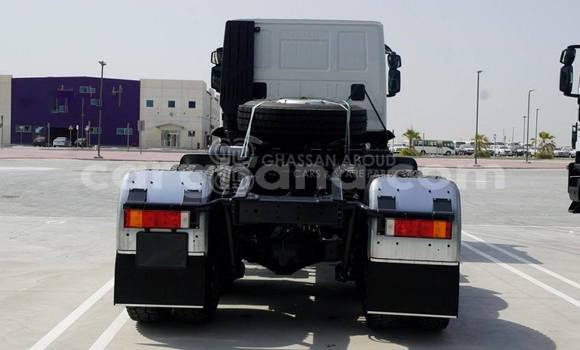 Buy New Iveco Trakker White Truck in Import - Dubai in Ashanti Buy New Iveco Trakker White Truck in Import - Dubai in Ashanti