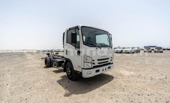 Buy New Isuzu NPR 85H White Truck in Import - Dubai in Ashanti Buy New Isuzu NPR 85H White Truck in Import - Dubai in Ashanti