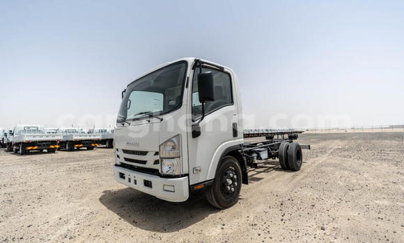 Buy New Isuzu NPR 85H White Truck in Import - Dubai in Ashanti Buy New Isuzu NPR 85H White Truck in Import - Dubai in Ashanti