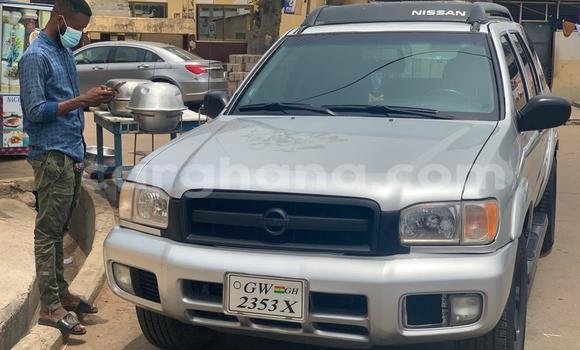 Buy Used Nissan Pathfinder Silver Car in Accra in Greater Accra Buy Used Nissan Pathfinder Silver Car in Accra in Greater Accra
