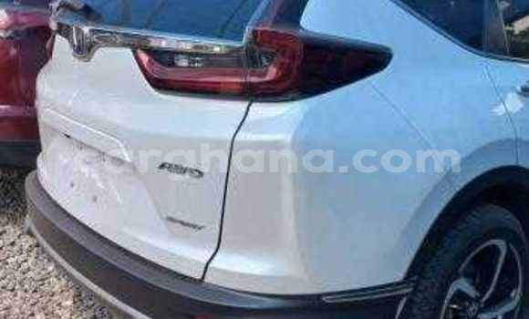 Sayi Na hannu Honda CR–V White Mota in Accra a Greater Accra Sayi Na hannu Honda CR–V White Mota in Accra a Greater Accra