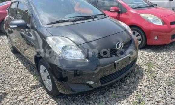 Sayi Na hannu Toyota Vitz Black Mota in Accra a Greater Accra Sayi Na hannu Toyota Vitz Black Mota in Accra a Greater Accra
