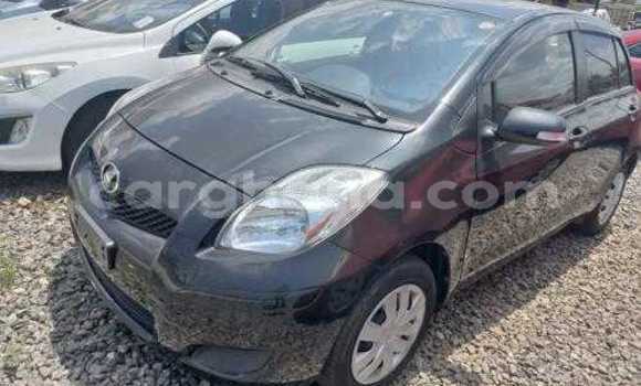 Sayi Na hannu Toyota Vitz Black Mota in Accra a Greater Accra Sayi Na hannu Toyota Vitz Black Mota in Accra a Greater Accra