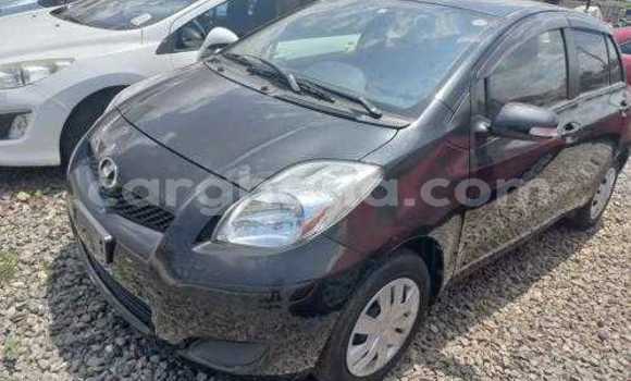 Sayi Na hannu Toyota Vitz Black Mota in Accra a Greater Accra Sayi Na hannu Toyota Vitz Black Mota in Accra a Greater Accra