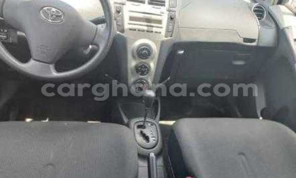 Sayi Na hannu Toyota Vitz Black Mota in Accra a Greater Accra Sayi Na hannu Toyota Vitz Black Mota in Accra a Greater Accra