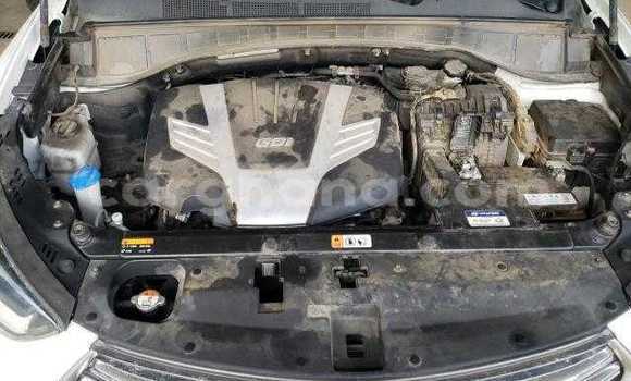 Buy Used Hyundai Santa Fe White Car in Accra in Greater Accra Buy Used Hyundai Santa Fe White Car in Accra in Greater Accra