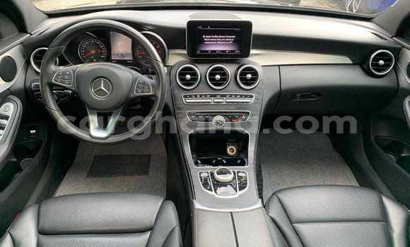Ra Àlòkù Mercedes‒Benz C–Class Black Ọkọ̀ in Accra ni Greater Accra Ra Àlòkù Mercedes‒Benz C–Class Black Ọkọ̀ in Accra ni Greater Accra