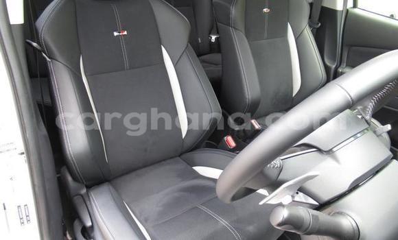 Sayi Imported Toyota Vitz Sauran Mota in Tema a Greater Accra Sayi Imported Toyota Vitz Sauran Mota in Tema a Greater Accra