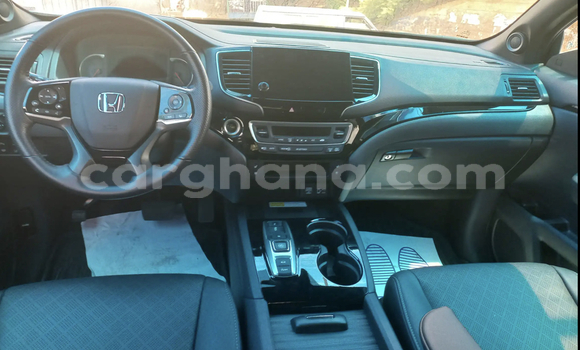 Ra Àlòkù Honda Pilot funfun Ọkọ̀ in Accra ni Greater Accra Ra Àlòkù Honda Pilot funfun Ọkọ̀ in Accra ni Greater Accra