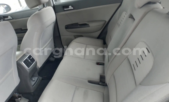 Buy Used Kia Sportage White Car in Accra in Greater Accra Buy Used Kia Sportage White Car in Accra in Greater Accra