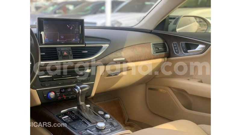 Big with watermark audi a7 ashanti import dubai 47190