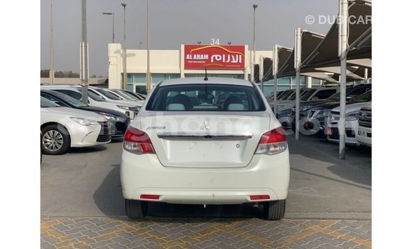 Ra Imported Mitsubishi Attrage funfun Ọkọ̀ in Import - Dubai ni Ashanti Ra Imported Mitsubishi Attrage funfun Ọkọ̀ in Import - Dubai ni Ashanti