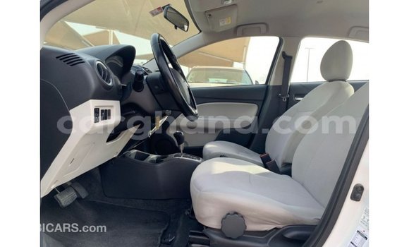 Ra Imported Mitsubishi Attrage funfun Ọkọ̀ in Import - Dubai ni Ashanti Ra Imported Mitsubishi Attrage funfun Ọkọ̀ in Import - Dubai ni Ashanti