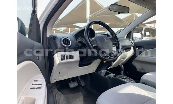 Ra Imported Mitsubishi Attrage funfun Ọkọ̀ in Import - Dubai ni Ashanti Ra Imported Mitsubishi Attrage funfun Ọkọ̀ in Import - Dubai ni Ashanti