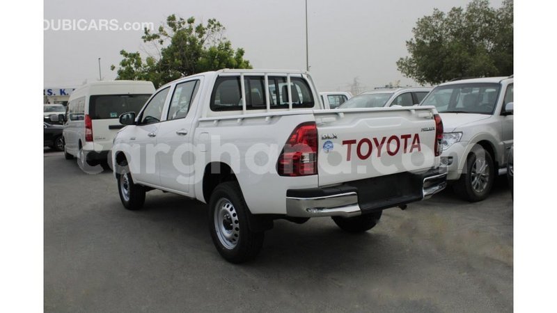 Big with watermark toyota hilux ashanti import dubai 47195