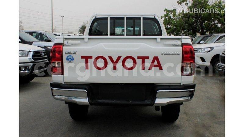 Big with watermark toyota hilux ashanti import dubai 47195