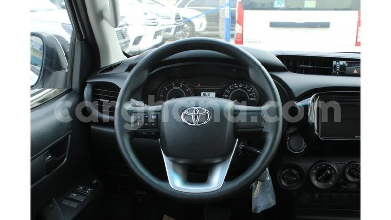 Big with watermark toyota hilux ashanti import dubai 47195