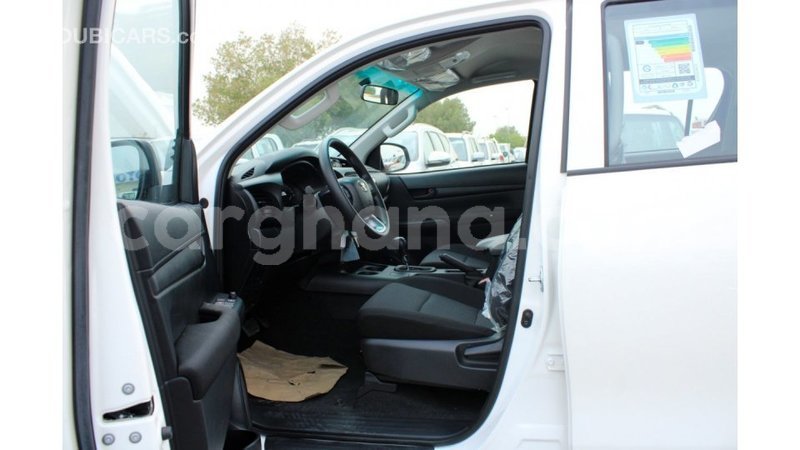 Big with watermark toyota hilux ashanti import dubai 47195