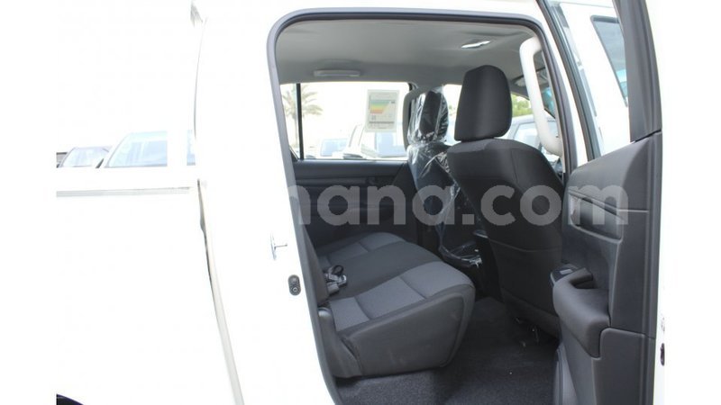 Big with watermark toyota hilux ashanti import dubai 47195