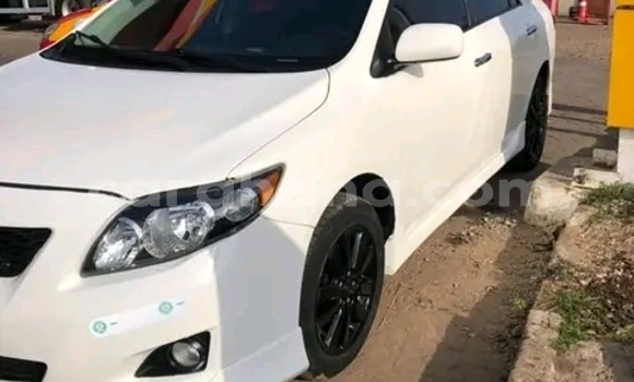 Buy Used Toyota Corolla White Car in Accra in Greater Accra Buy Used Toyota Corolla White Car in Accra in Greater Accra