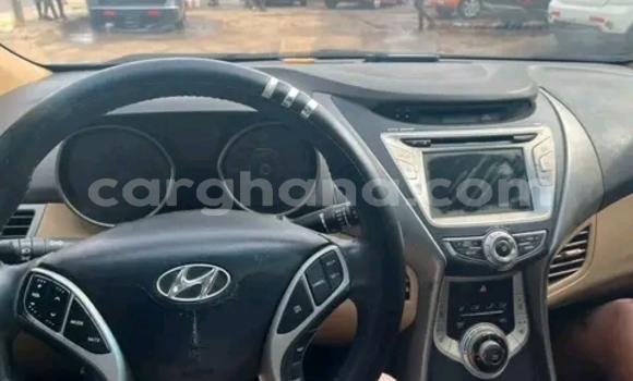 Buy Used Hyundai Elantra White Car in Accra in Greater Accra Buy Used Hyundai Elantra White Car in Accra in Greater Accra