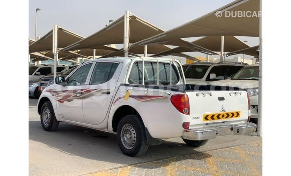 Ra Imported Mitsubishi L200 funfun Ọkọ̀ in Import - Dubai ni Ashanti Ra Imported Mitsubishi L200 funfun Ọkọ̀ in Import - Dubai ni Ashanti