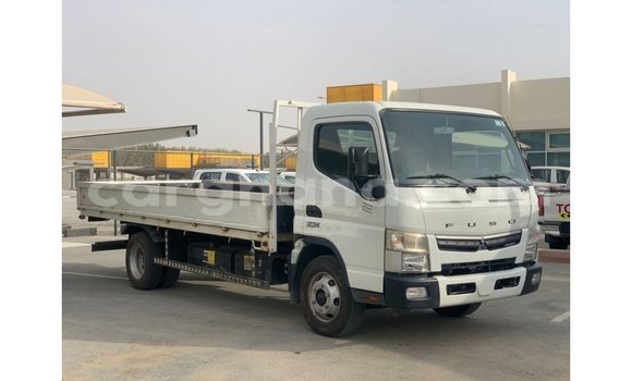 Ra Imported Mitsubishi i funfun Ọkọ̀ in Import - Dubai ni Ashanti Ra Imported Mitsubishi i funfun Ọkọ̀ in Import - Dubai ni Ashanti