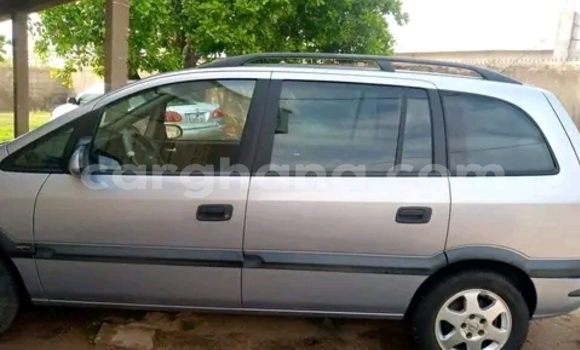 Buy Used Opel Zafira Silver Car in Accra in Greater Accra Buy Used Opel Zafira Silver Car in Accra in Greater Accra