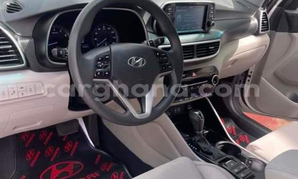 Sayi Na hannu Hyundai Tucson White Mota in Sekondi–Takoradi Metropolitan a Yamma Sayi Na hannu Hyundai Tucson White Mota in Sekondi–Takoradi Metropolitan a Yamma