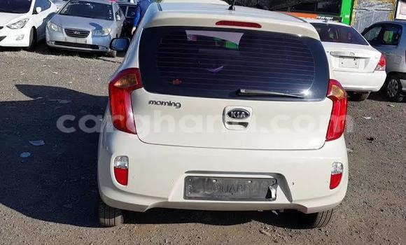 Buy Used Kia Sorento White Car in Accra in Greater Accra Buy Used Kia Sorento White Car in Accra in Greater Accra