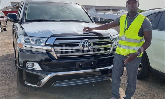 Buy Used Toyota Land Cruiser Black Car in Accra in Greater Accra Buy Used Toyota Land Cruiser Black Car in Accra in Greater Accra