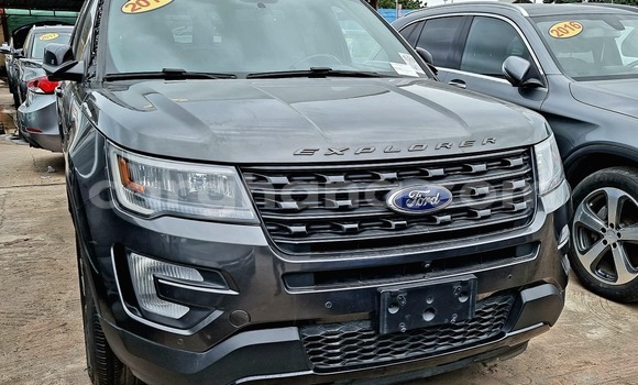 Ra Àlòkù Ford Explorer Black Ọkọ̀ in Accra ni Greater Accra Ra Àlòkù Ford Explorer Black Ọkọ̀ in Accra ni Greater Accra