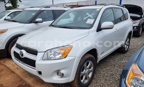 Buy Used Toyota RAV4 White Car in Accra in Greater Accra
