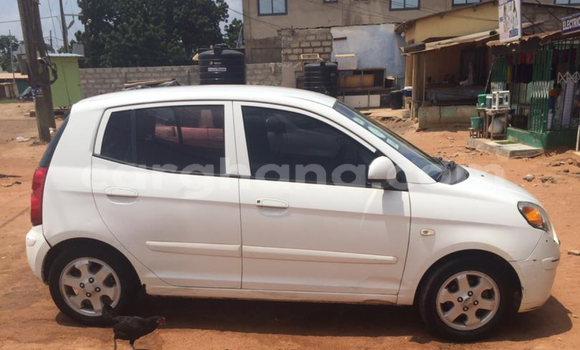 Buy Used Kia Morning White Car in Accra in Greater Accra Buy Used Kia Morning White Car in Accra in Greater Accra