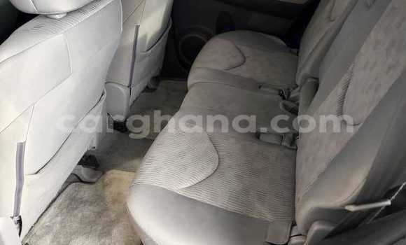 Buy Used Toyota RAV4 Silver Car in Accra in Greater Accra Buy Used Toyota RAV4 Silver Car in Accra in Greater Accra